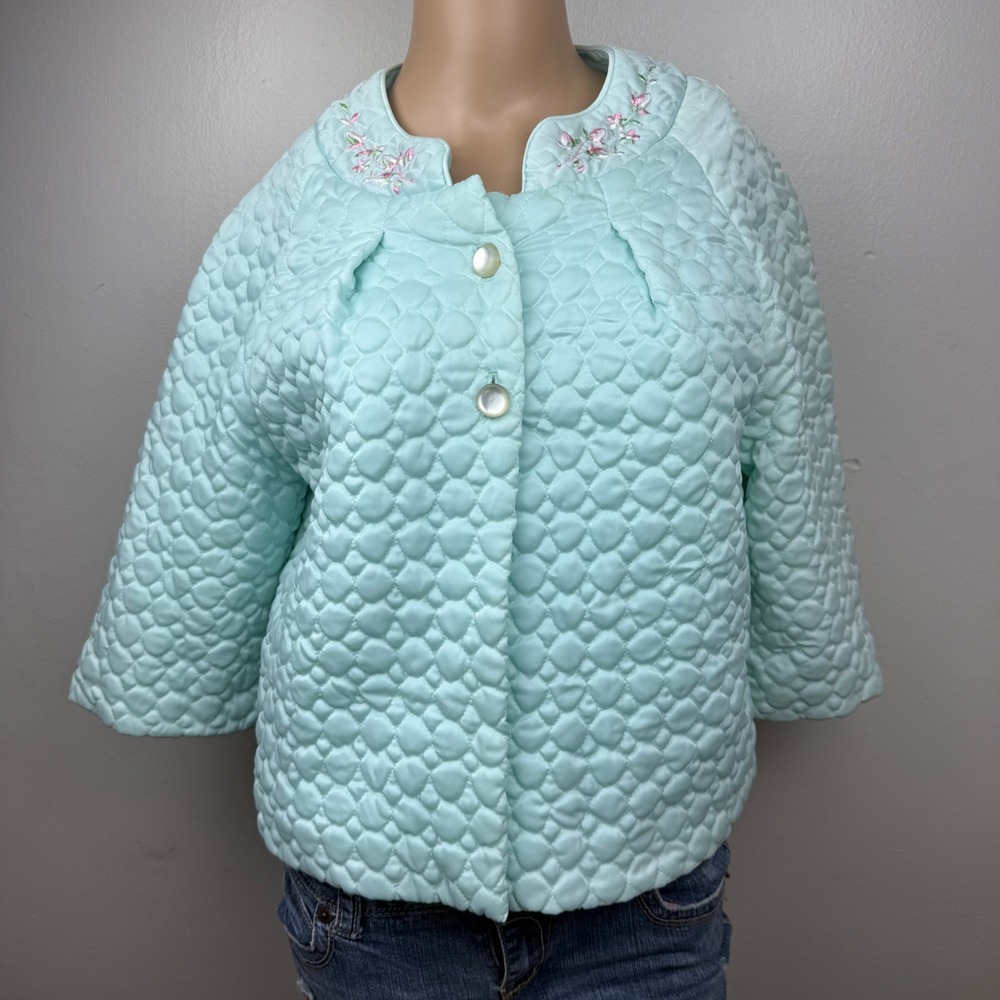 Vintage Barbizon Aqua Quilted Satin Bed Jacket Embroidered Collar 1950s Medium